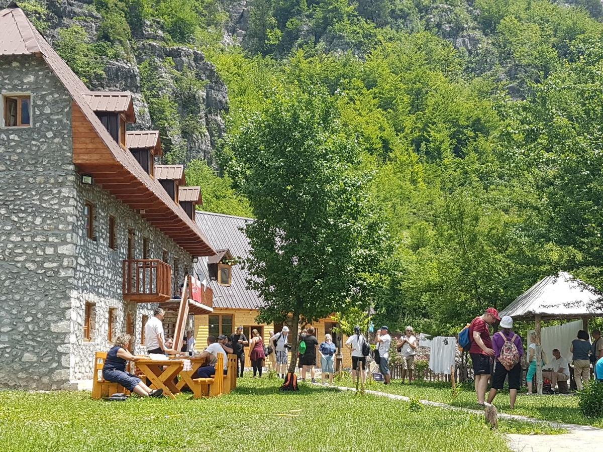 Отель Bujtina Berishta Тети Экстерьер фото